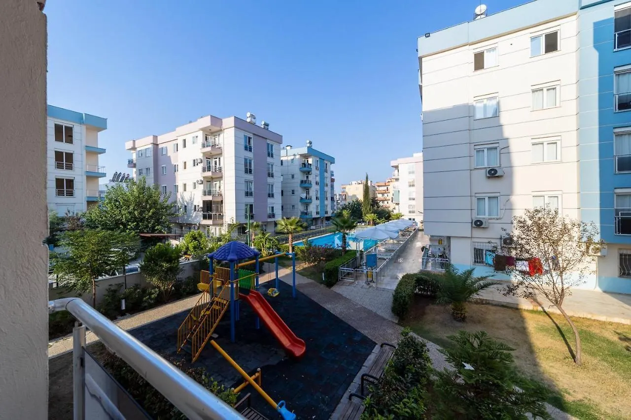 Flat In Antalya With Shared Pool And Garden Apartment